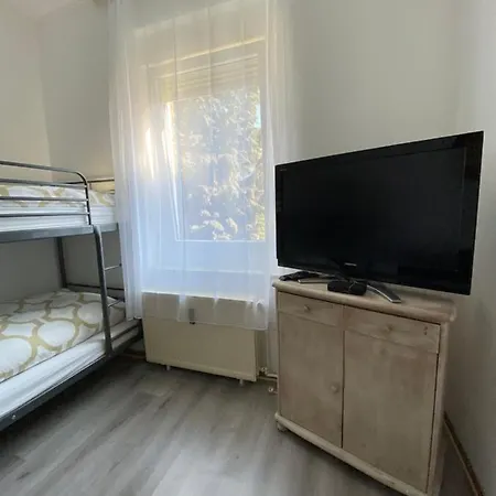 アパート Moderne Monteurwohnung In Rheydt メンヒェングラートバッハ