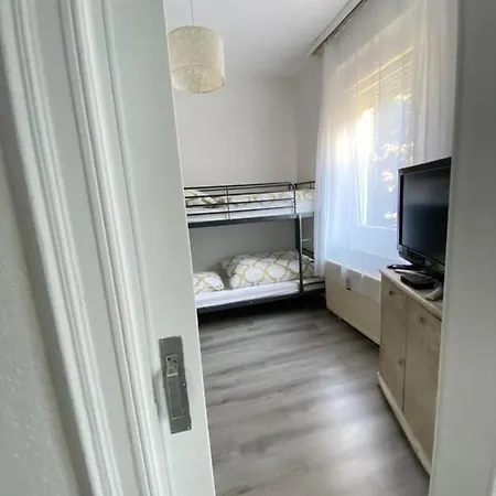 Moderne Monteurwohnung In Rheydt アパート